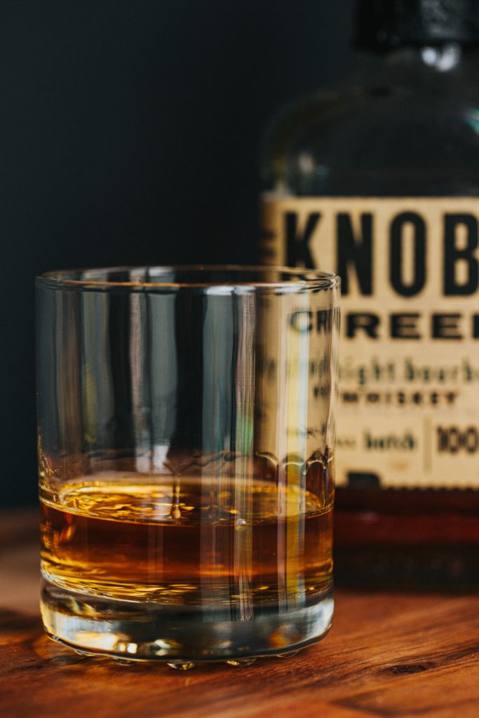 Single Malt vs. Blended Scotch 101 Saucey Alcohol Delivery Single Malt vs. Blended Scotch 101 Saucey Alcohol Delivery